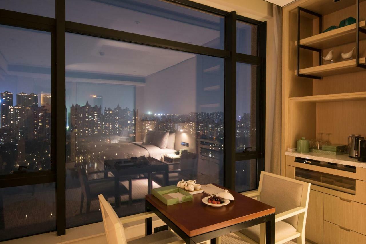 Virtuous World Hotel Foshan Exterior foto