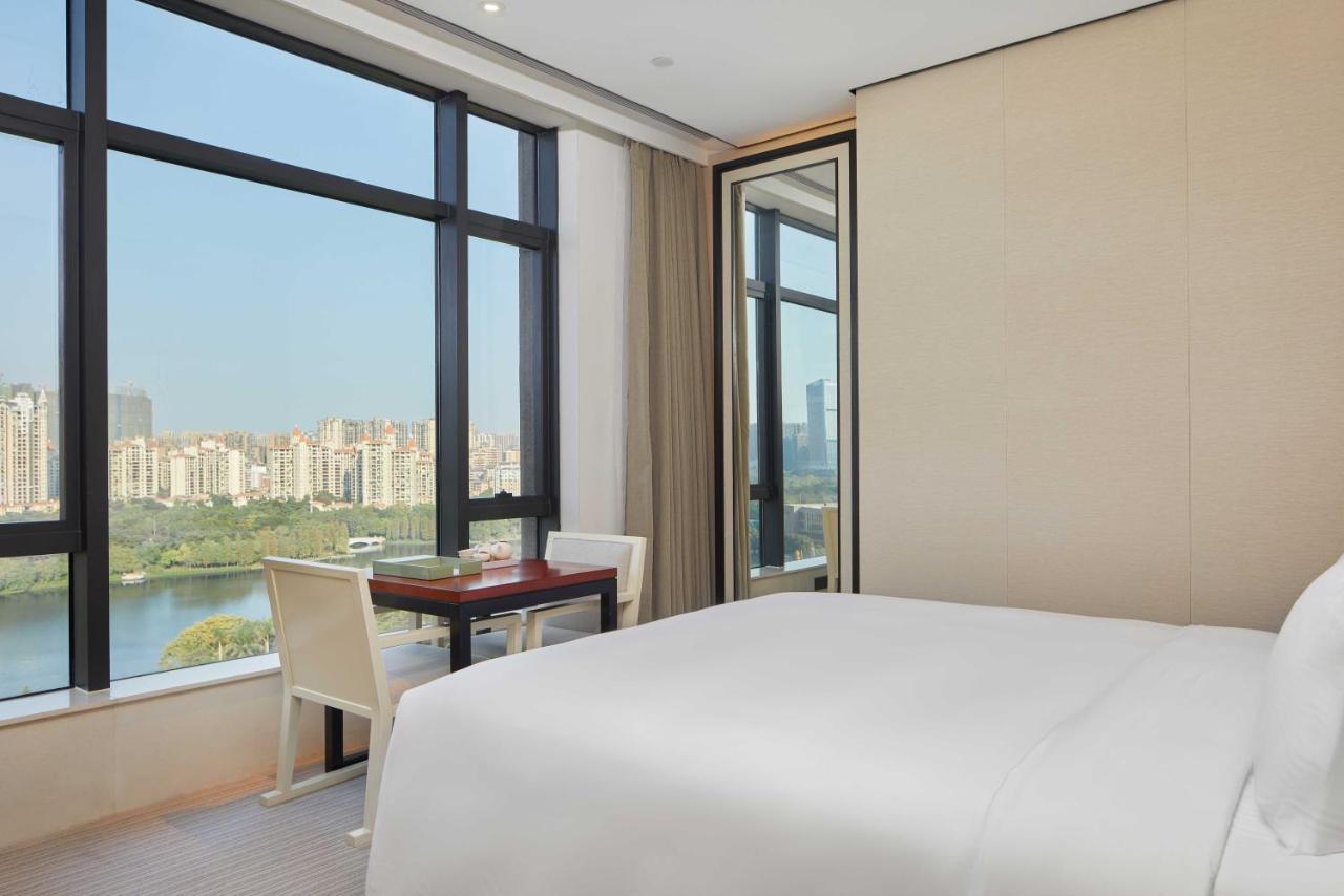 Virtuous World Hotel Foshan Exterior foto